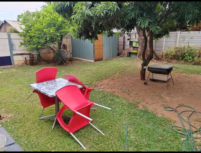 2 BEDROOM HOUSE FOR SALE IN WOLMER